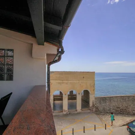 Dolores Novigrad Istria